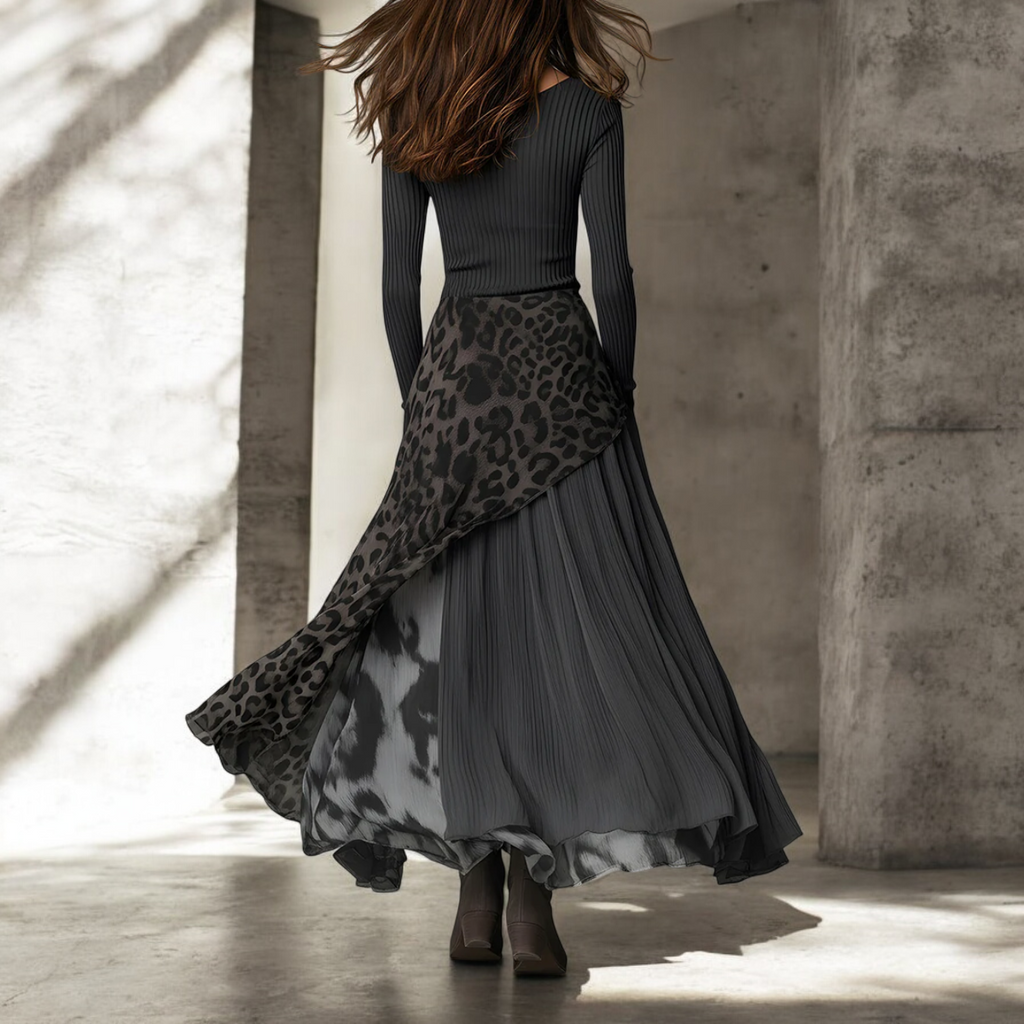 Fena™ - Langes Kleid mit Leopardenmuster-Akzenten
