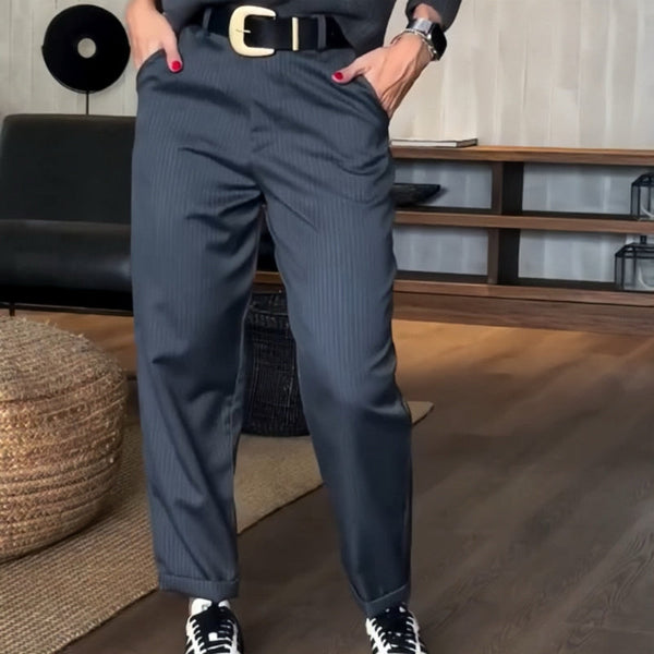 Alpenfeld | ELEGANTE, FIGURSCHMEICHELNDE HOSE MIT STREIFEN